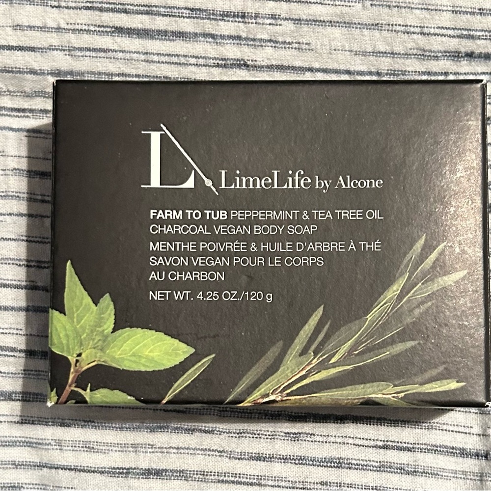 Charcoal Vegan Body Soap - Black